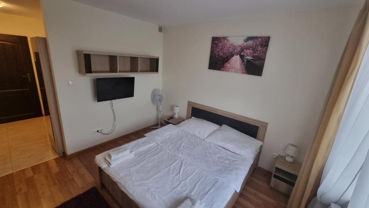 Hotel Monika Makow Mazowiecki Екстер'єр фото